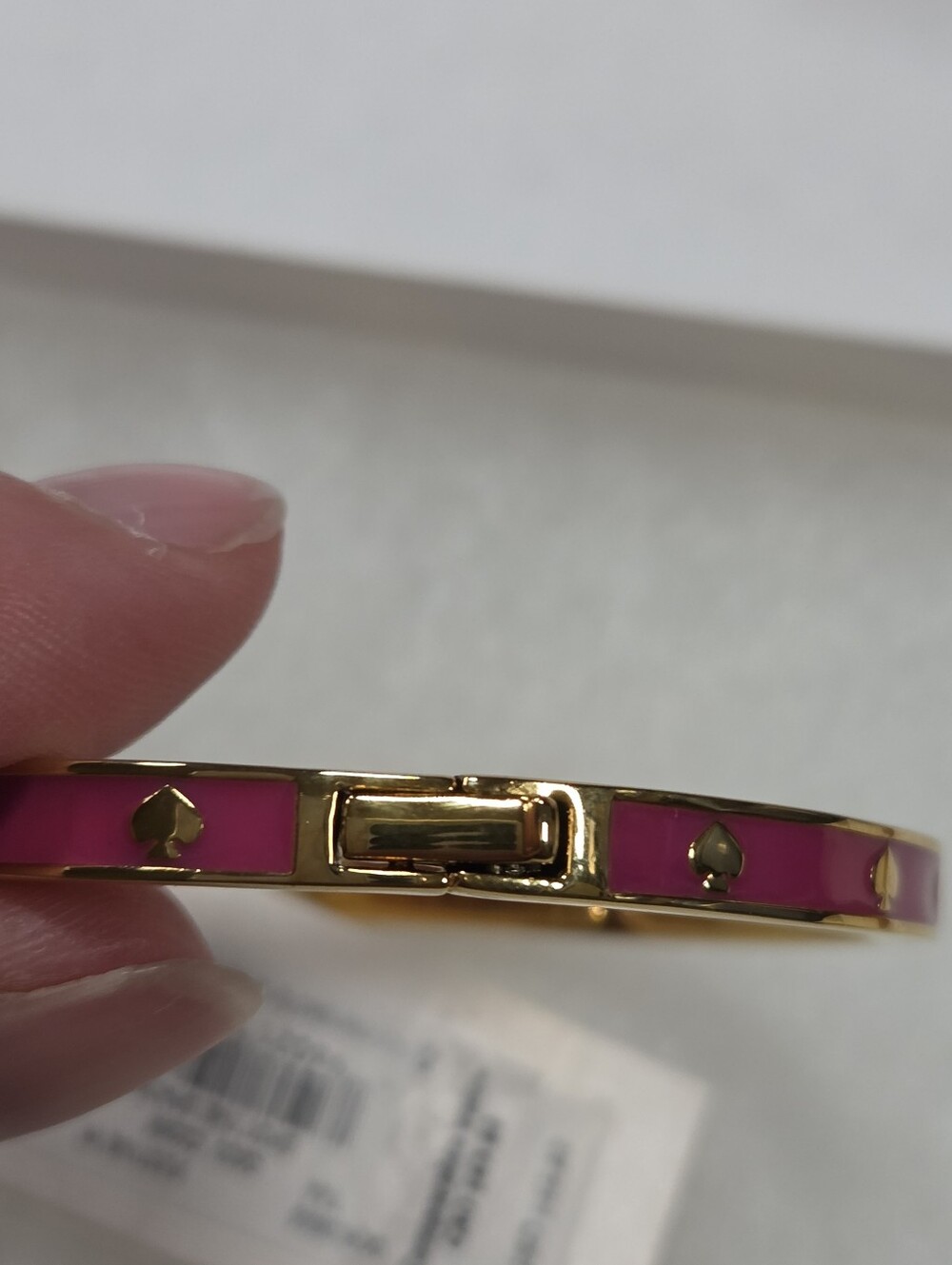 Kate Spade Festive Pink Spot The Spade Enamel Hinged Bangle - Picture 7 of 10